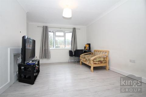 2 bedroom flat for sale, Nicholls Field