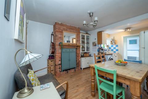 2 bedroom terraced house for sale, Alcester Road, Studley B80