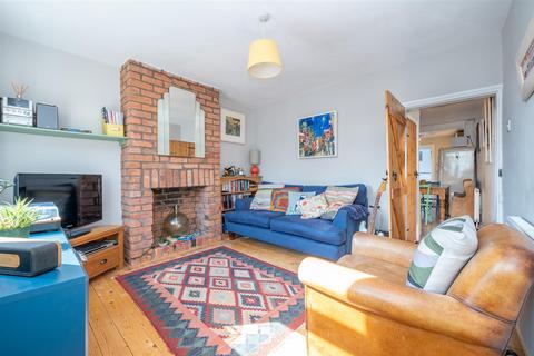 2 bedroom terraced house for sale, Alcester Road, Studley B80