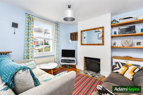 2 bedroom terraced house for sale, Finchley Park, London N12