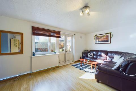 15 Oxford Road, London, E15 1DD