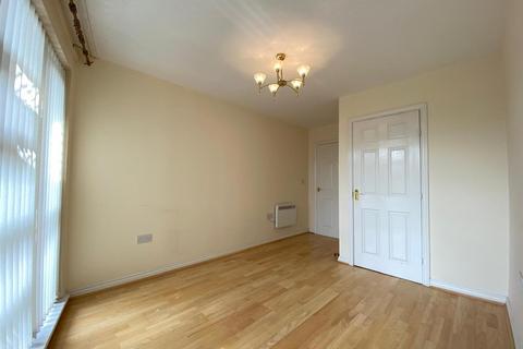 2 bedroom apartment to rent, Manchester Road, Manchester