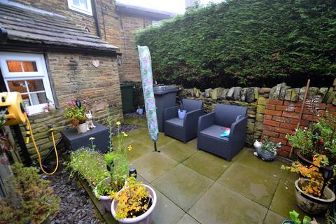 2 bedroom cottage for sale, Green End, Clayton, Bradford