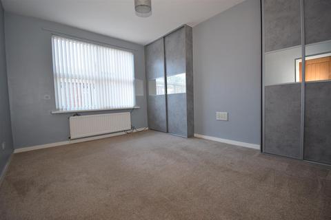 2 bedroom flat for sale, Alnwick Road, South Shields