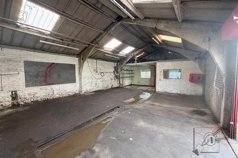 Warehouse to rent, Wharf Road, Gravesend