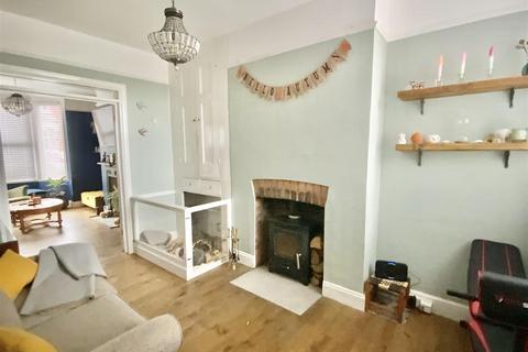 3 bedroom terraced house for sale, Windsor Street, Wolverton, Milton Keynes