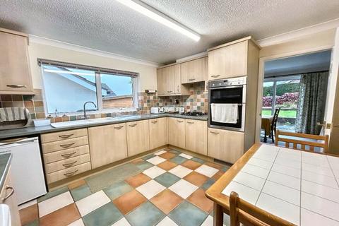 3 bedroom bungalow for sale, Hickory Close, Honiton, Devon, EX14