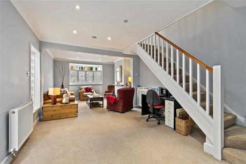35 Avern Road, West Molesey, KT8 2JB