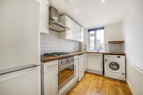 2 bedroom apartment to rent, Croydon Road, Beckenham BR3