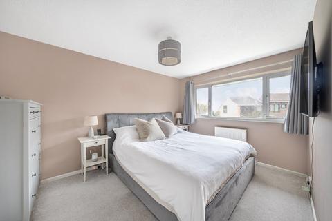17 Fiona Close, Winchester, SO23 0HB