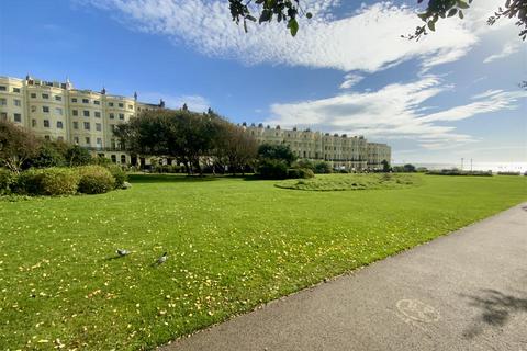 1 bedroom flat for sale, Brunswick Square, HOVE