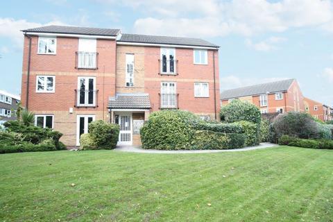 2 bedroom flat to rent, Lady Park Court, Shadwell, Leeds, LS17