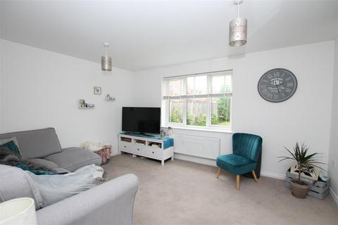 2 bedroom flat for sale, Firecracker Drive, Southampton SO31