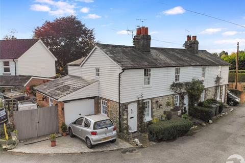 2 bedroom end of terrace house for sale, Walnut Tree Lane, Loose, Maidstone, Kent, ME15