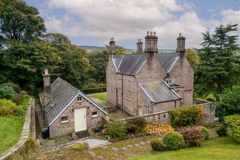 6 bedroom detached house for sale, Hague Road, Broadbottom