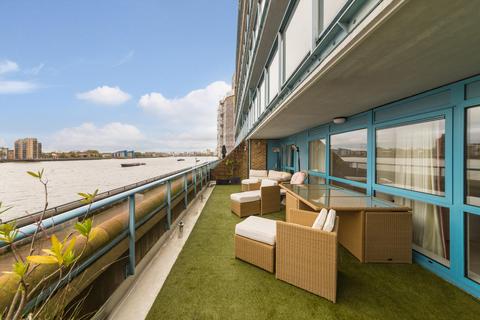 2 bedroom apartment for sale, Arnhem Wharf, Arnhem Place, London, E14