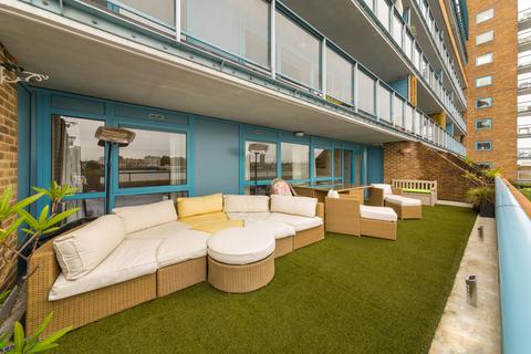 2 bedroom apartment for sale, Arnhem Wharf, Arnhem Place, London, E14