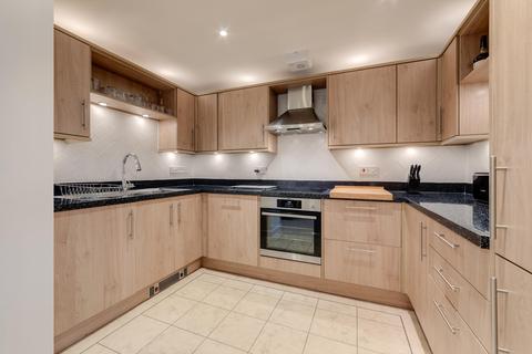 2 bedroom apartment for sale, Arnhem Wharf, Arnhem Place, London, E14