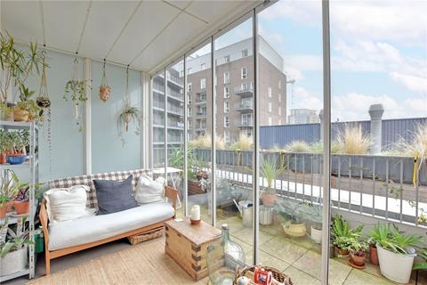 1 bedroom apartment for sale, Broadside House, Creekside, Deptford, London, SE8