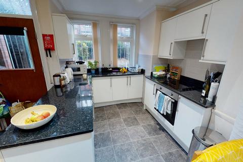 3 bedroom house to rent, Pearson Terrace, Leeds