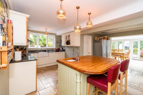 4 bedroom detached house for sale, Wimborne Road East, Ferndown, BH22