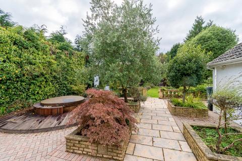 4 bedroom detached house for sale, Wimborne Road East, Ferndown, BH22