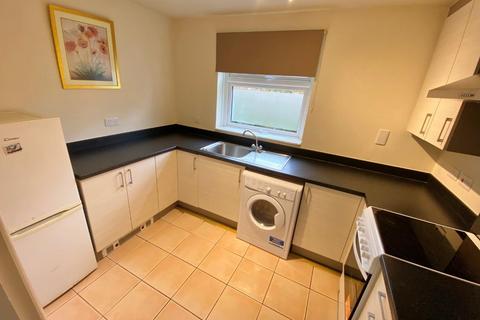 2 bedroom flat to rent, Maple Court, Wentworth Road, Birmingham