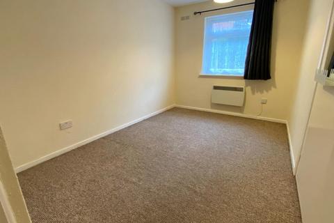 2 bedroom flat to rent, Maple Court, Wentworth Road, Birmingham