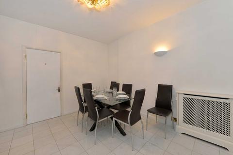 5 bedroom apartment to rent, Strathmore Court, Park Road, St John's Wood, London, NW8