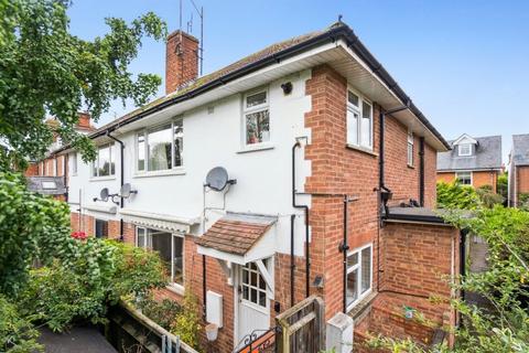 2 bedroom flat to rent, Beaumont Rise, Marlow SL7