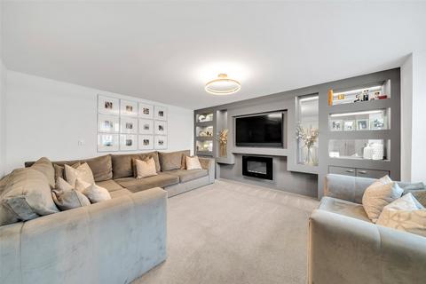 7 Chartwell Lane, Longfield, DA3 7AY