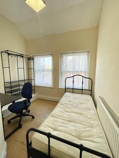 2 bedroom flat to rent, Cloth Market, Newcastle Upon Tyne