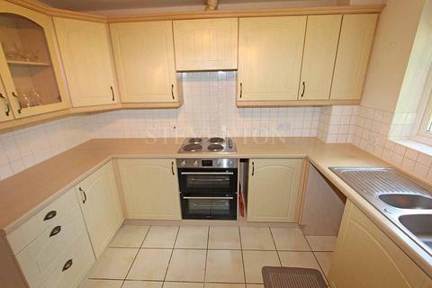 14 Cygnet Close, Wolverhampton, WV6 8XR