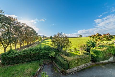 4 bedroom cottage for sale, Thong Lane, Thongsbridge, HD9