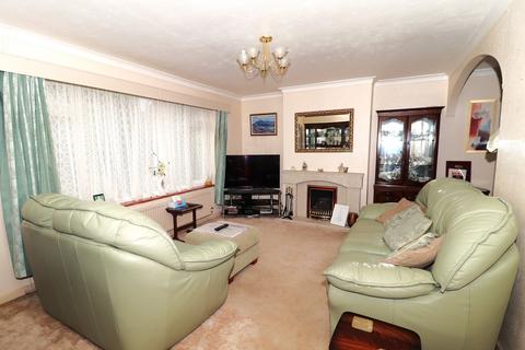 2 bedroom detached bungalow for sale, Sussex Close, Bexhill-on-Sea, TN39