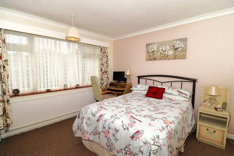 2 bedroom detached bungalow for sale, Sussex Close, Bexhill-on-Sea, TN39