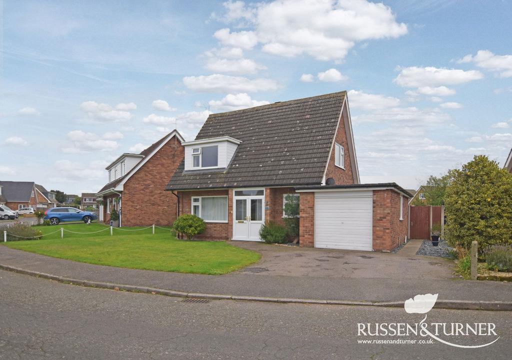 Beech Crescent, King's Lynn PE33 3 bed detached house for sale £285,000