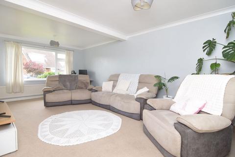 7 Beech Crescent, West Winch, King's Lynn, PE33 0PZ
