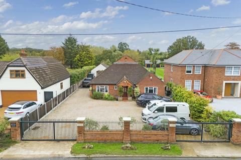 6 bedroom bungalow for sale, Church Road, Ramsden Bellhouse, Billericay