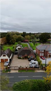 4 bedroom bungalow for sale, Church Road, Ramsden Bellhouse, Billericay