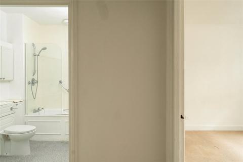 1 bedroom apartment for sale, De Vere Mews, Kensington, London, W8