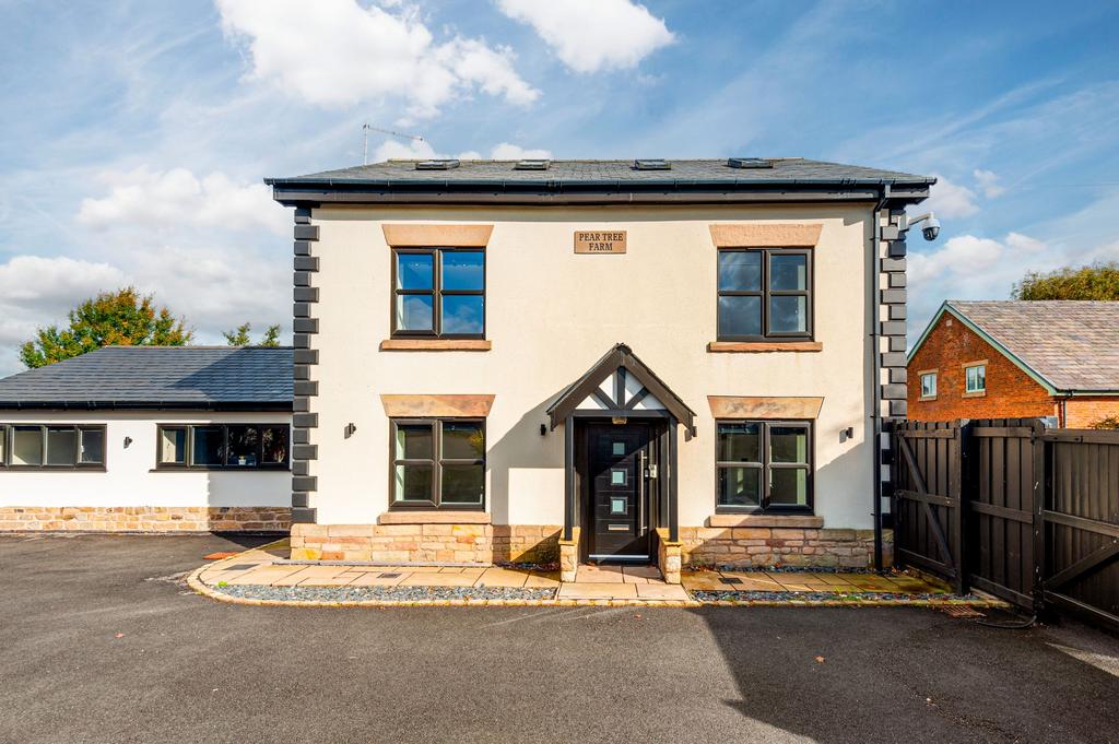 Pear Tree Farm, Lowry Hill Lane... 7 bed detached house for sale £995,000