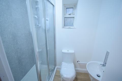 1 bedroom house to rent, Cowbridge Road East, Cardiff