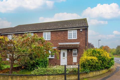 4 bedroom semi-detached house for sale, Peer Road, St Neots PE19