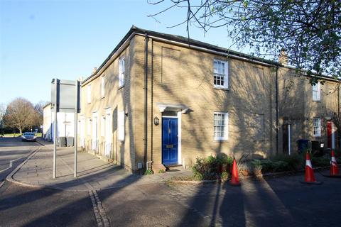 2 bedroom end of terrace house to rent, Willow Walk, Cambridge CB1