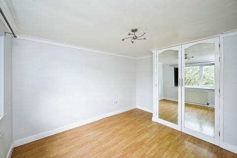 42 Black Rocks Avenue, Matlock, DE4 3ND