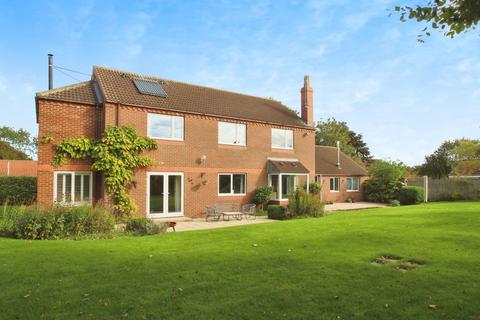 4 bedroom detached house for sale, West End, Driffield YO25