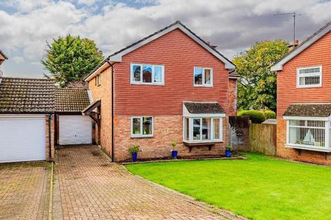 4 bedroom detached house for sale, Grimson Close, Sully Penarth CF64