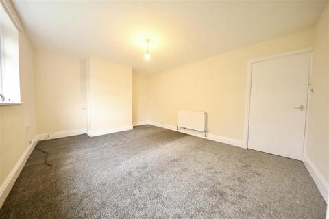 3 bedroom house to rent, Schofield Avenue, Beverley