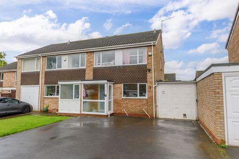 3 bedroom semi-detached house for sale, Badger Close, Redditch B98